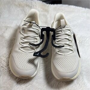 Avia Men's Athletic Sneaker Low Top Lace-Up Beige/Ivory Fabric Upper Rubber